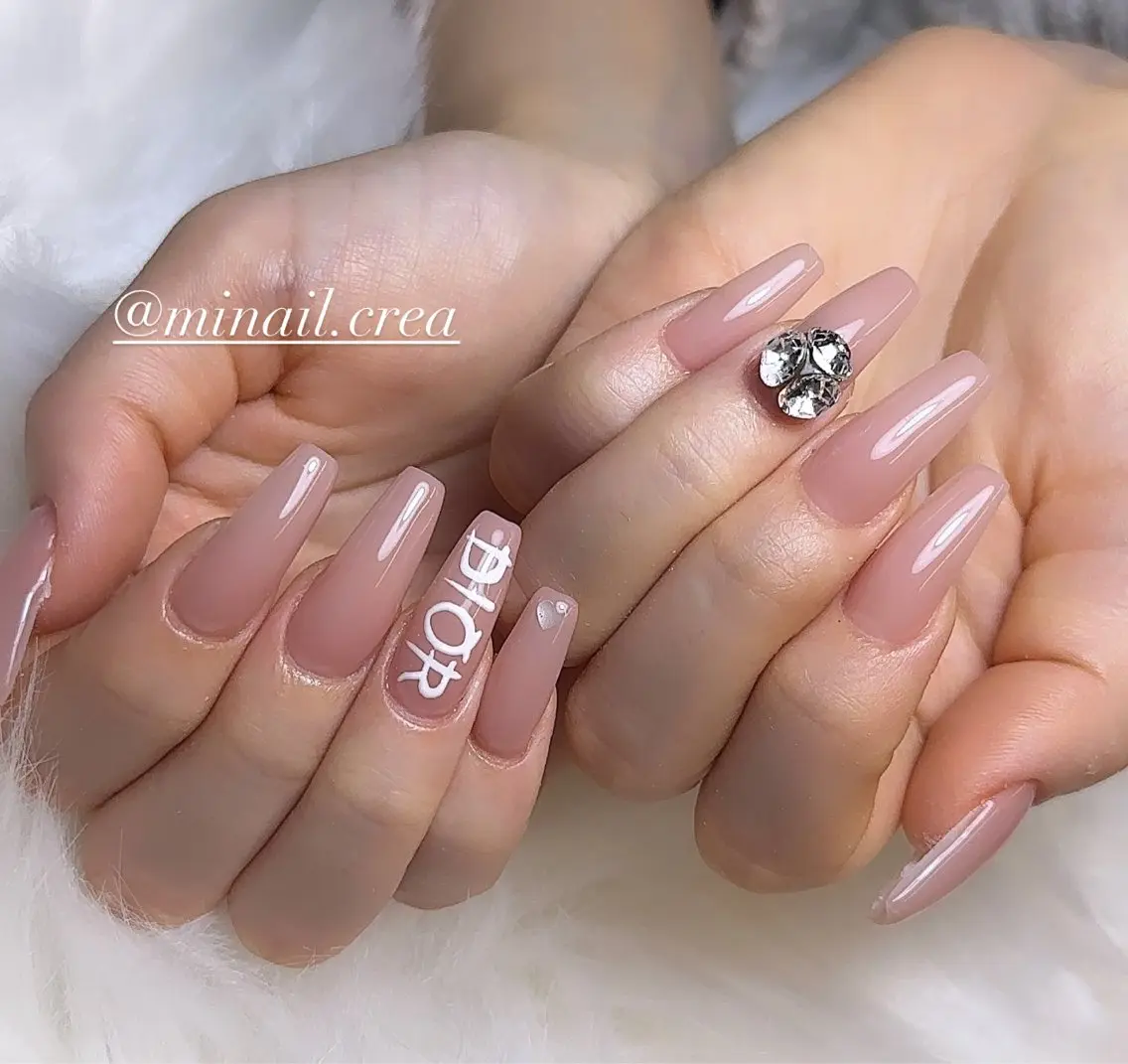 ネイル キラキラネイル ロングネイル オフィスネイル ワンカラーネイル スカルプネイル CReA nailのネイルデザイン