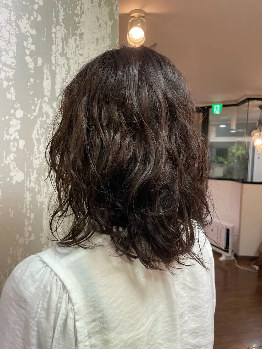セミロング セミロングパーマ レイヤーカット カット ヘアカラー トリートメント 林 季香のヘアスタイル