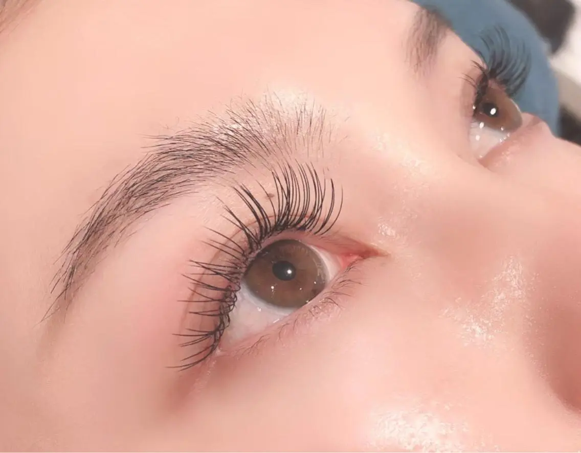 マツエク・マツパ フラットラッシュ 一重×まつ毛パーマ eyelash Zen🌼AMIのマツエク・マツパデザイン