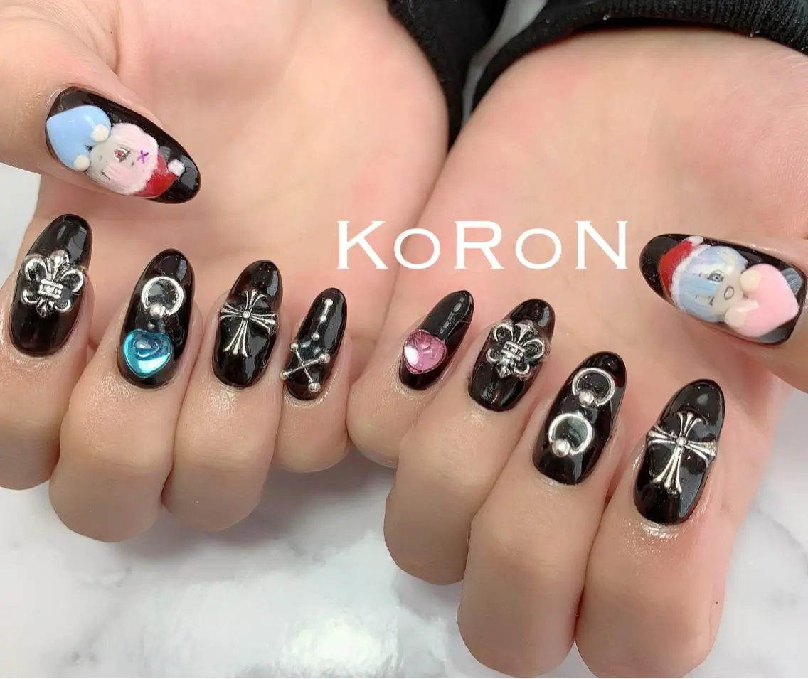 ネイル ハート シルバー 自宅サロン鎌倉 KORONのネイルデザイン