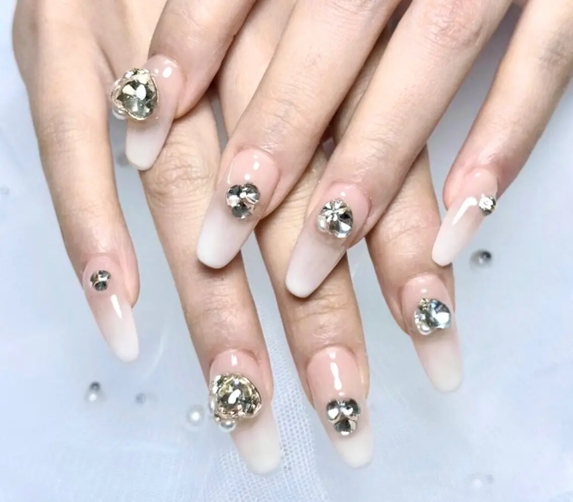 ネイル ブルー チークネイル フレンチネイル ハート マグネットネイル Mnail _KKのネイルデザイン