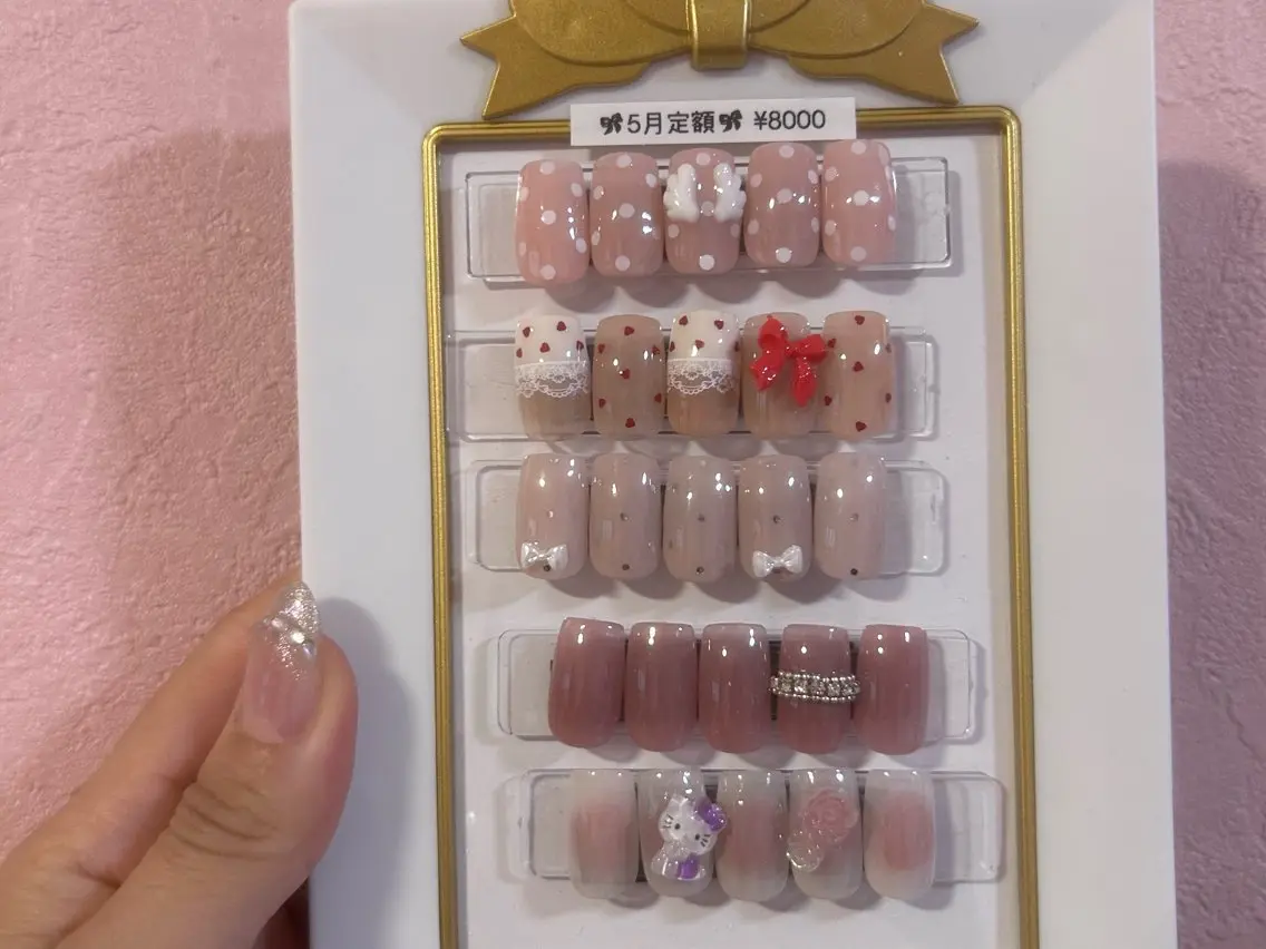 ネイル EmaNail🎀 Haaruのネイルデザイン