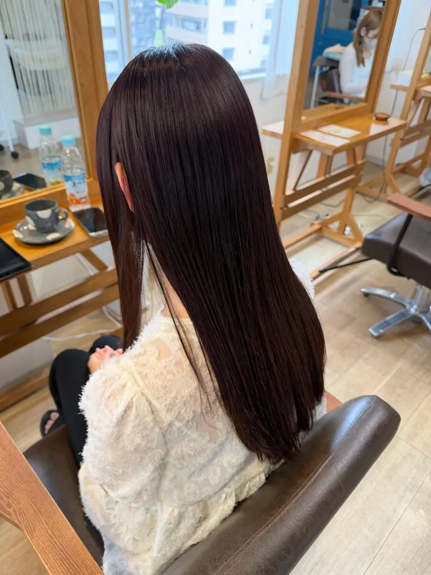 ロング RENA|透明感 カラー×癒しスパのヘアスタイル