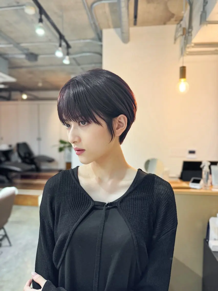 ショート 顔周りカット 小顔カット 奥村 紘のヘアスタイル