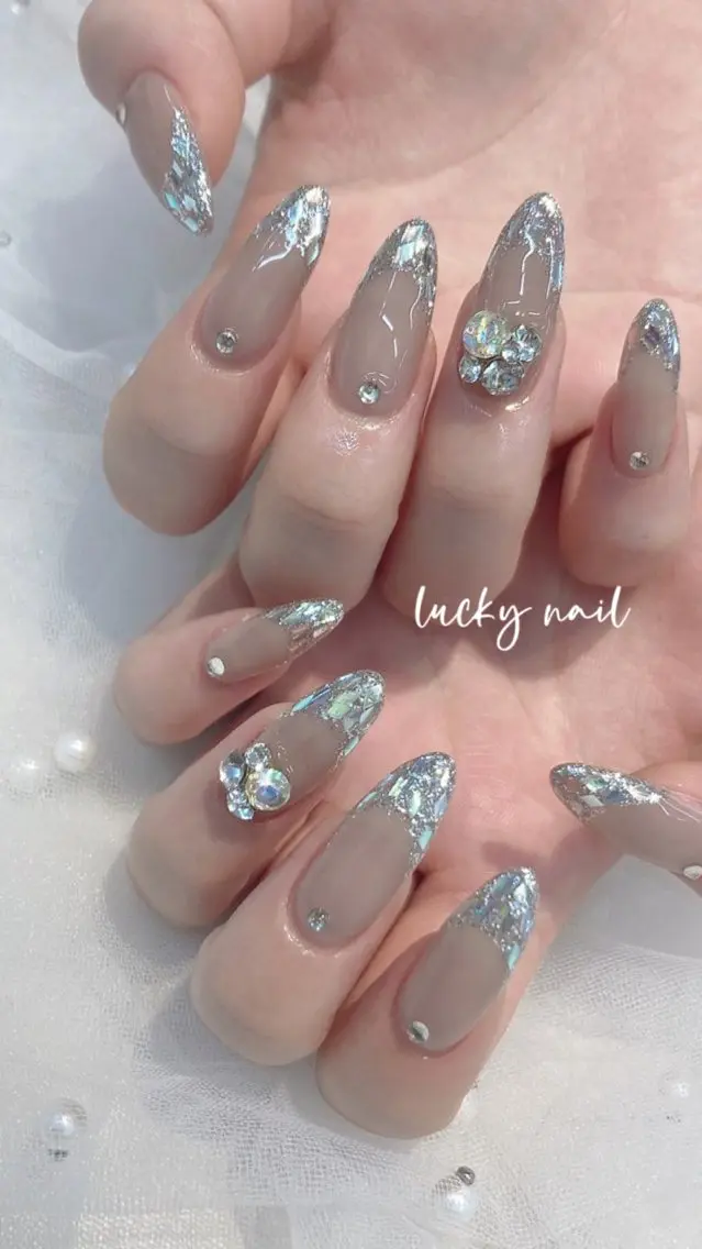 ネイル チークネイル 長さ出し ジェルネイル マグネットネイル 持ち込み Lucky nail  小林和希のネイルデザイン