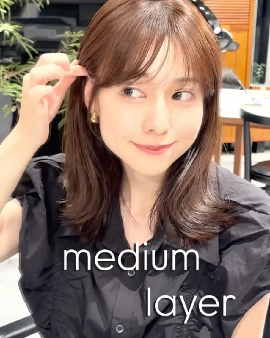 ミディアム カット ヘアカラー トリートメント 表参道レイヤーカット 髪質改善山岸季生のヘアスタイル