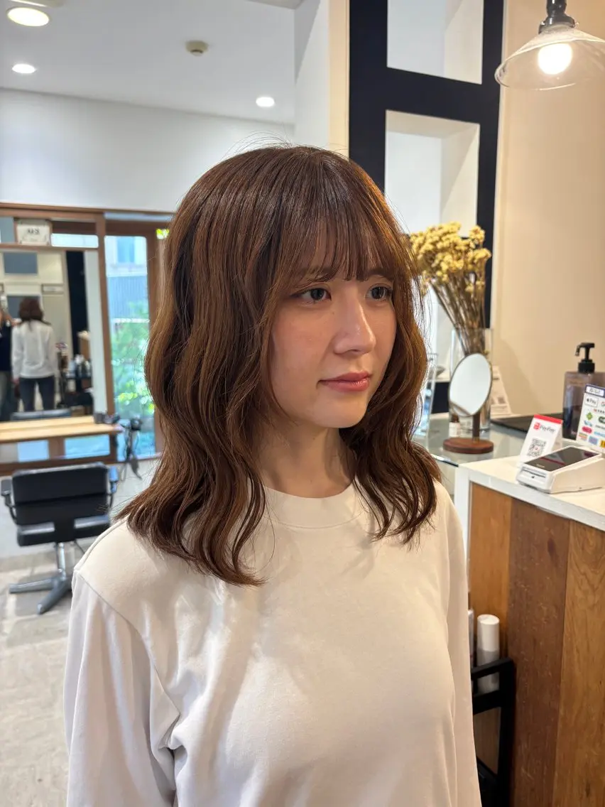 セミロング カラー ヘアアレンジ ✨透明感カラー✨ suzuka🫧のヘアスタイル