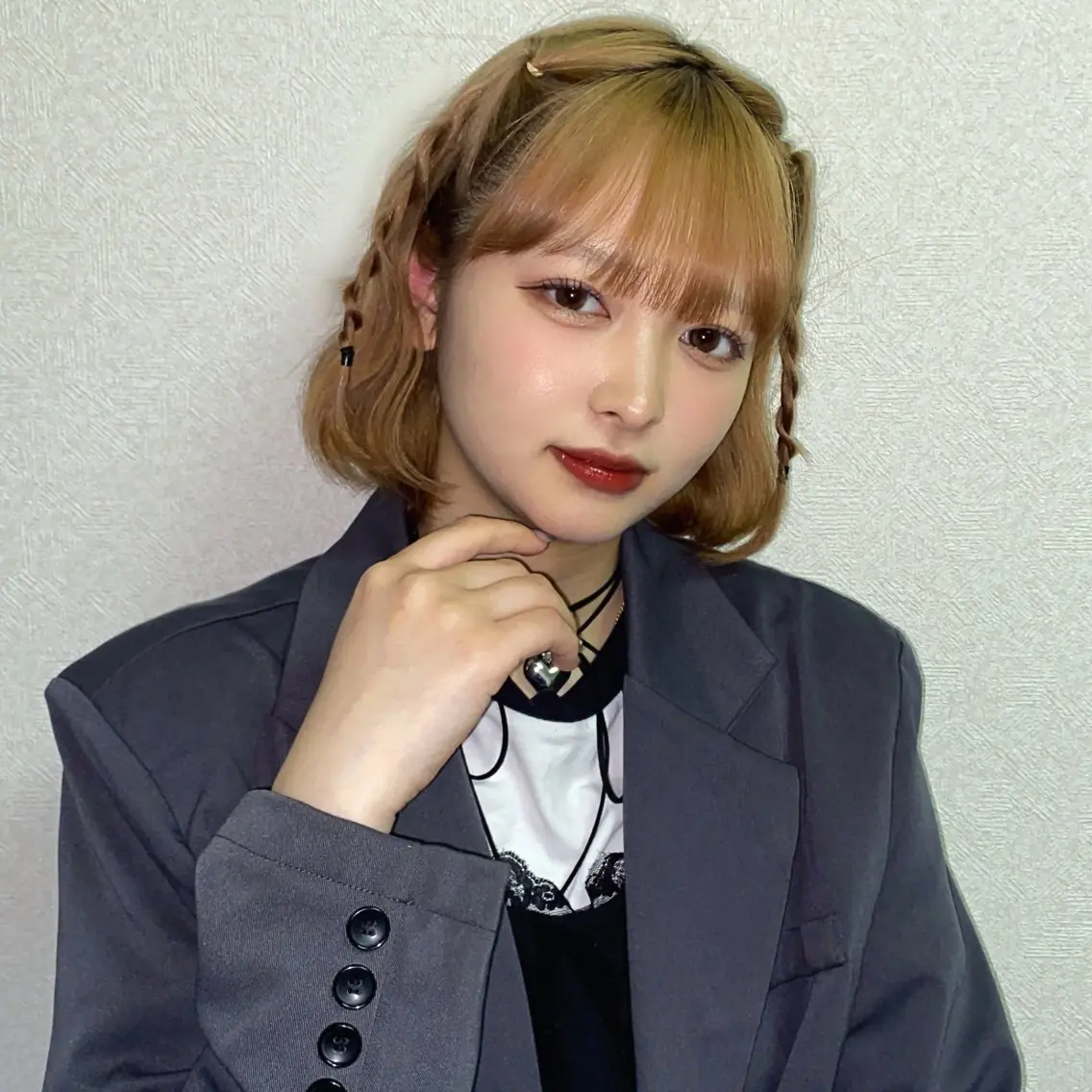 カラー ヘアアレンジ ★デザインカラー ハイトーン ももか★のヘアスタイル