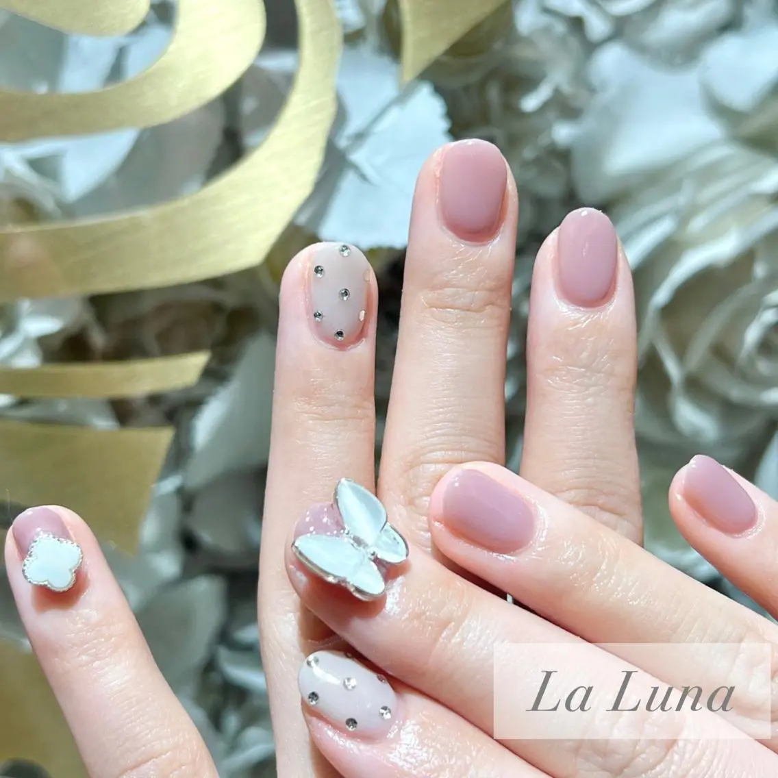 ネイル LaLuna🌙 Natsukiのネイルデザイン
