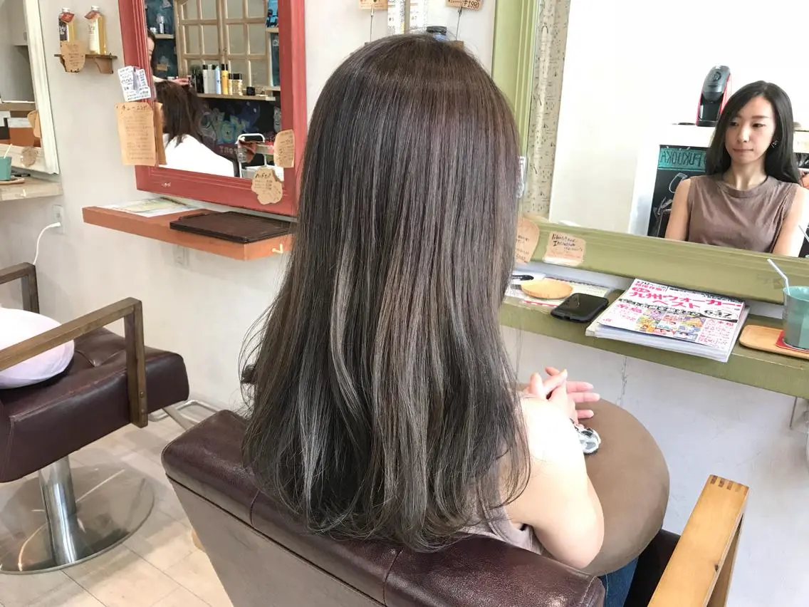 セミロング カラー グラデーションカラー グレージュ メンズ指名多数!! 田島史也のヘアスタイル
