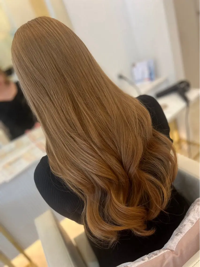 ロング カラー ブリーチ ハイトーンカラー 髪質改善 トリートメント 高野 慧成のヘアスタイル