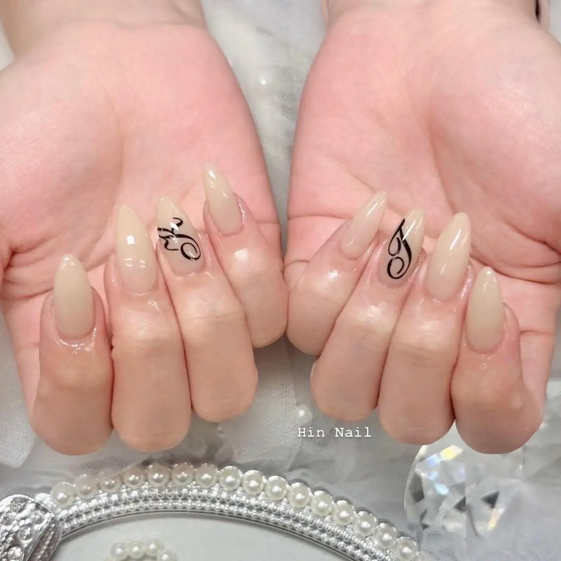 ネイル ハンドネイル Hin Nailのネイルデザイン