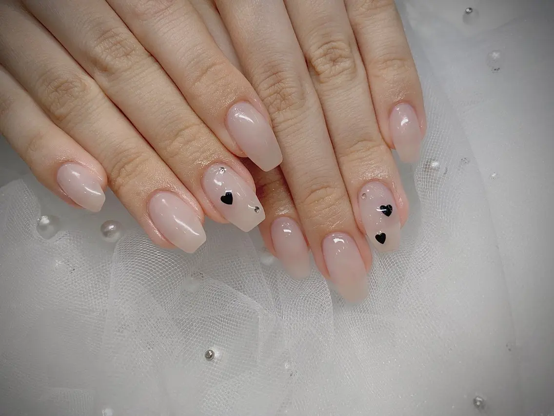ネイル I-nailロング /ワンホン/キラキラのネイルデザイン