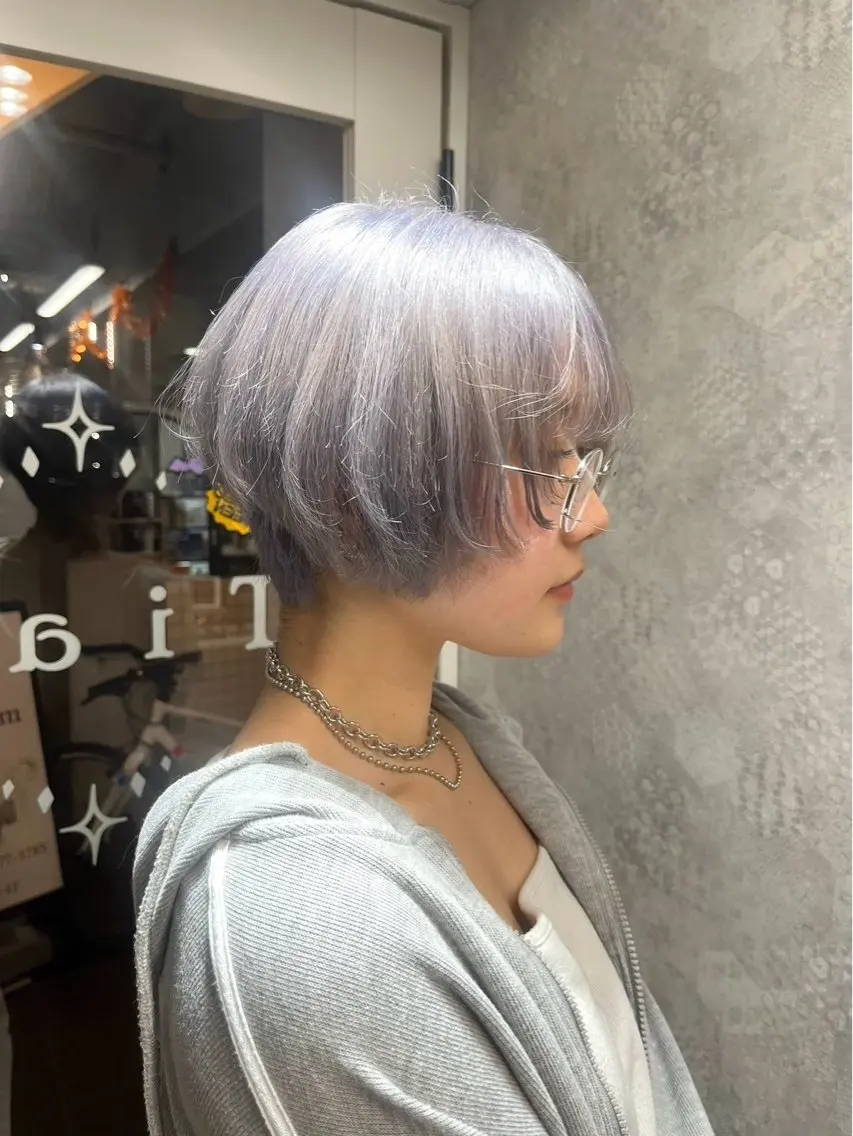 カラー 🦋ハイトーン×ア レンジ💫Leenaのヘアスタイル