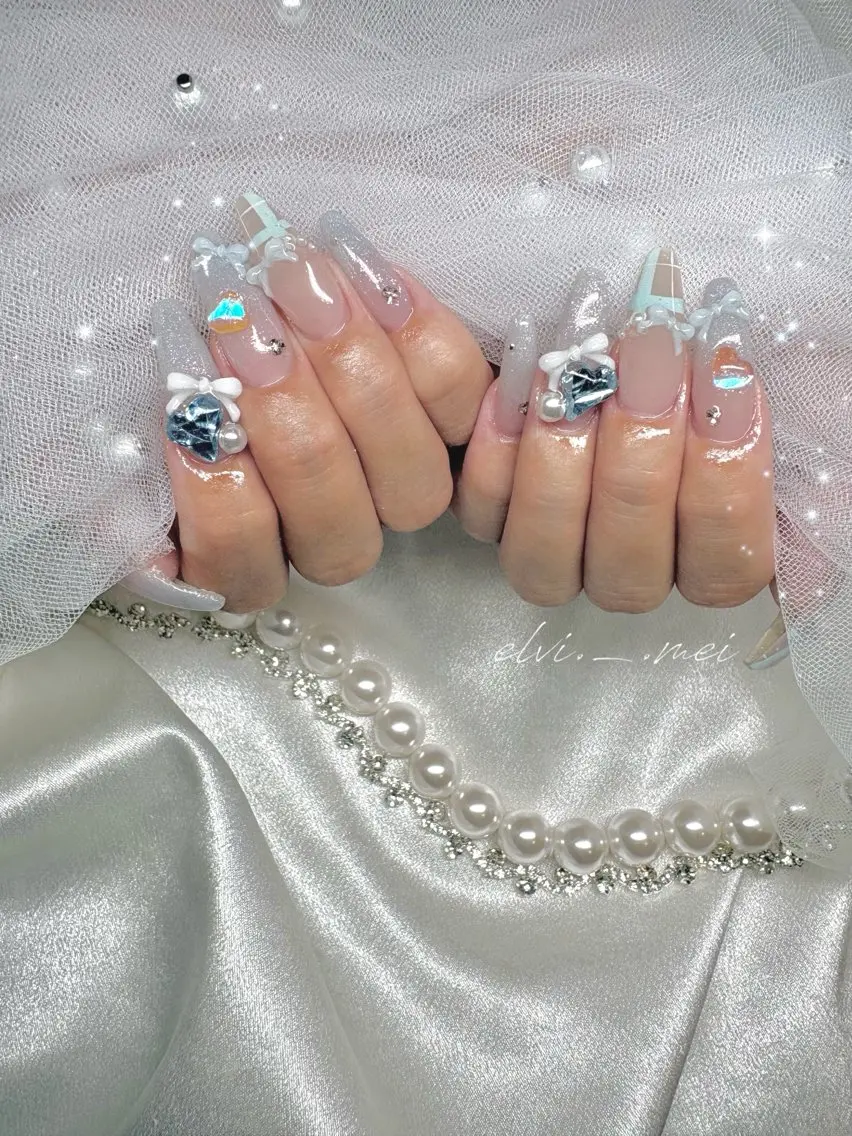 ネイル ハンドネイル SALON ELVI ｜Meiのネイルデザイン