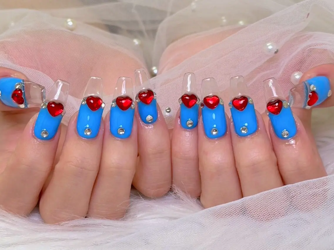 ネイル lucky nail 歌舞伎町のネイルデザイン