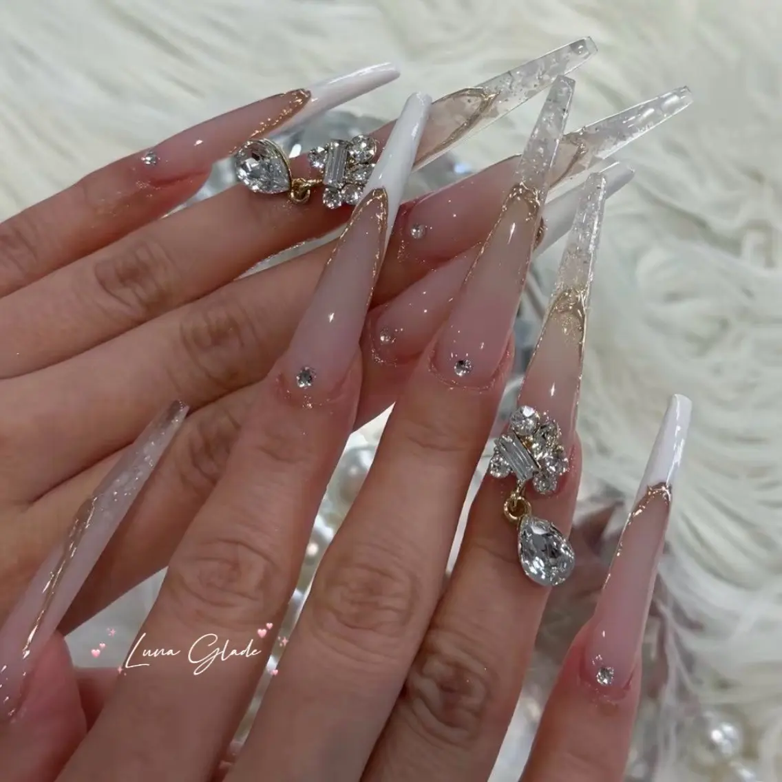 ネイル ハンドネイル Luna Gladeのネイルデザイン