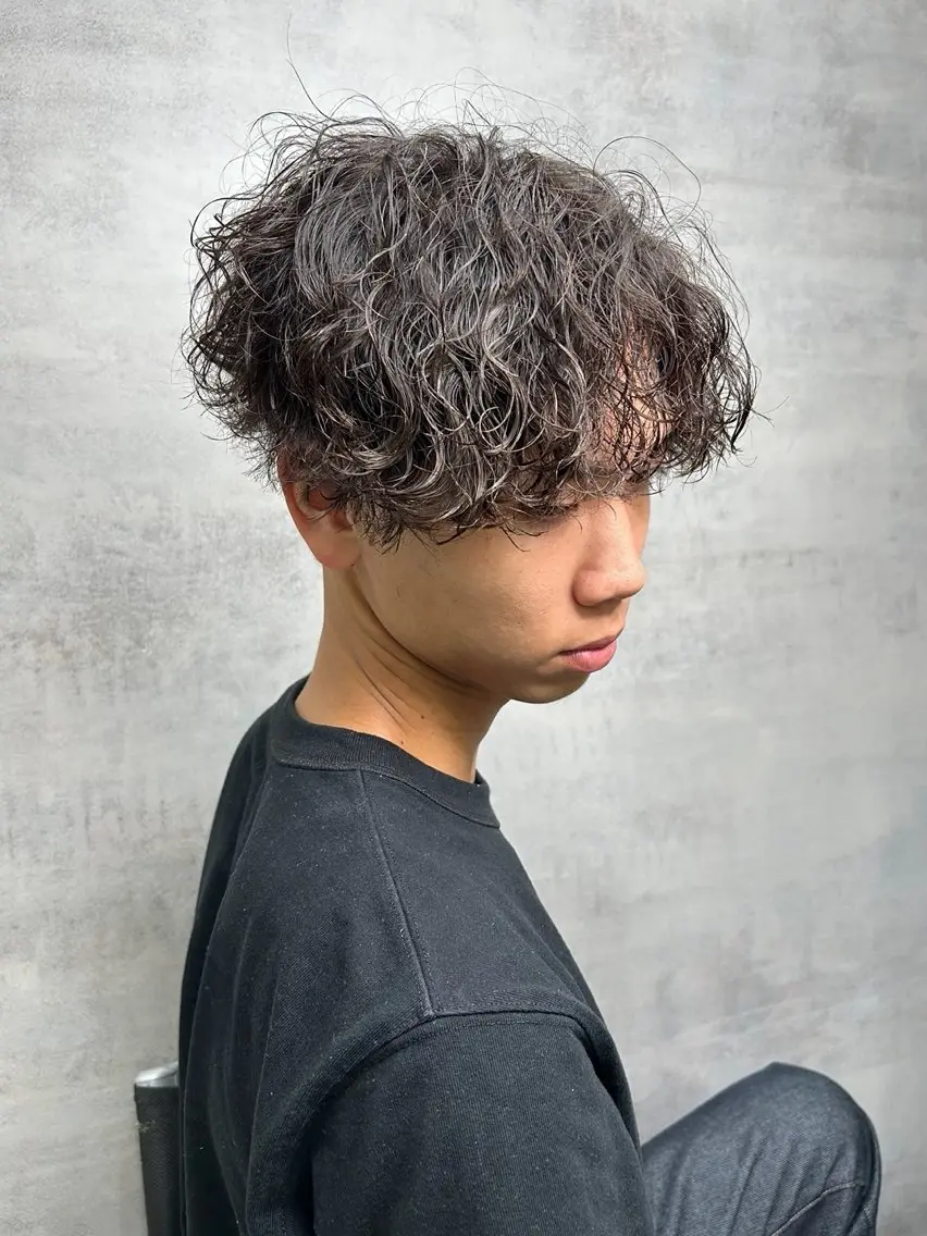パーマ メンズ 静岡 / 毛流れ特化 /下居真大のヘアスタイル