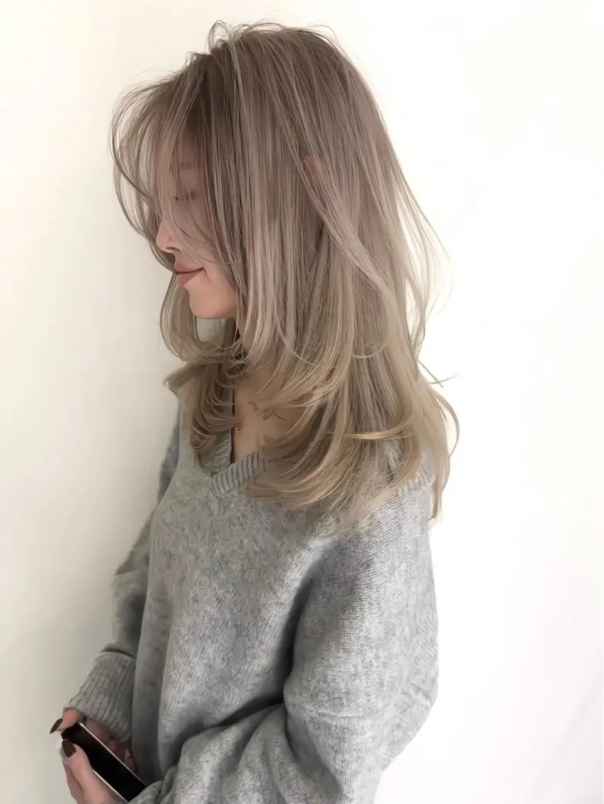セミロング ヘアカラー トリートメント 堀 世汰のヘアスタイル
