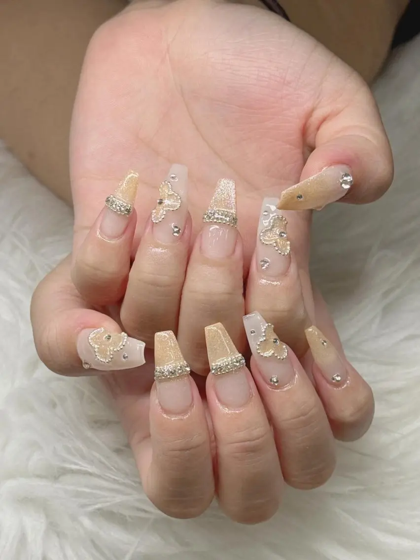 ネイル Lee Nailsのネイルデザイン
