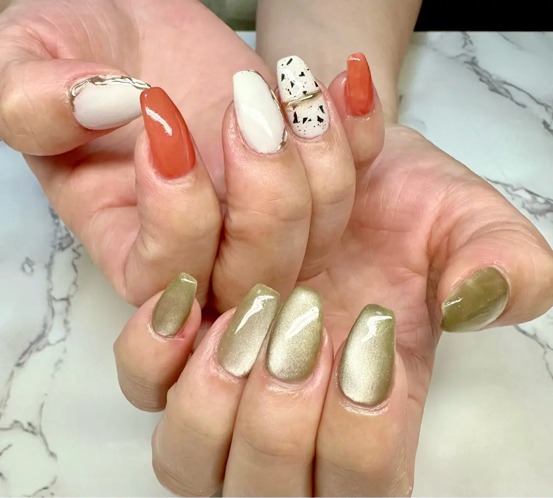 ネイル マグネットネイル ニュアンスネイル ワンカラーネイル 夏ネイル Mai’s nailのネイルデザイン