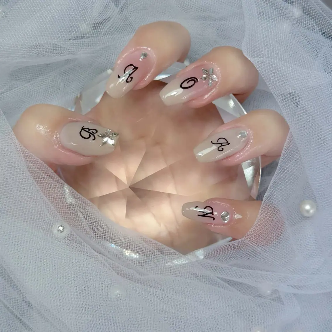 ネイル ハンドネイル AURORA nail salonのネイルデザイン