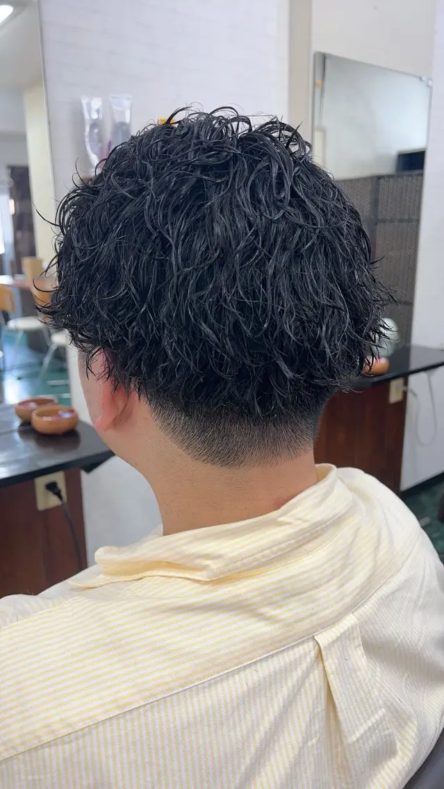 メンズ メンズパーマ Hair salon Liebe YUTAのヘアスタイル