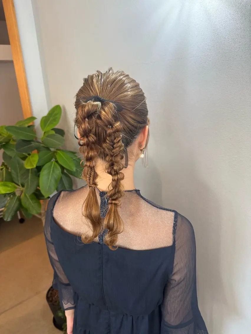 ロング ヘアアレンジ ヘアセット see. アズサのヘアスタイル