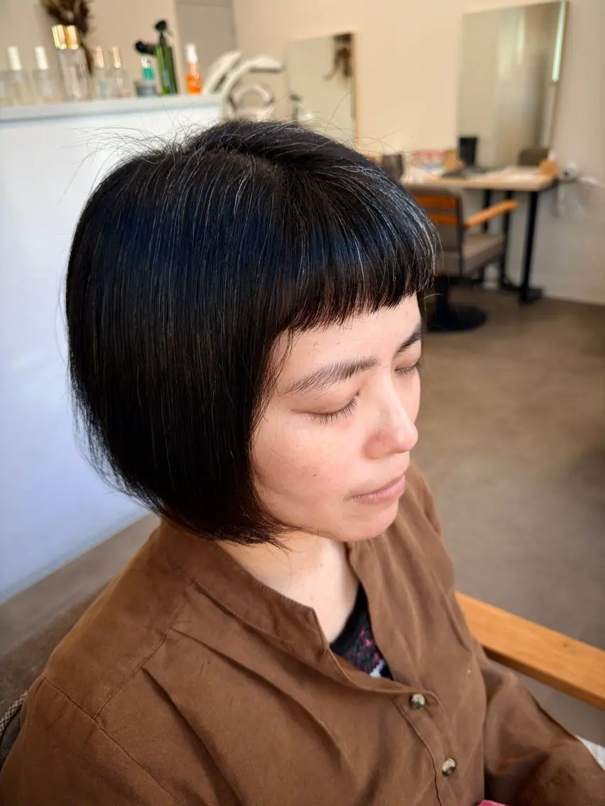 ショート KOTKA 大山和希のヘアスタイル