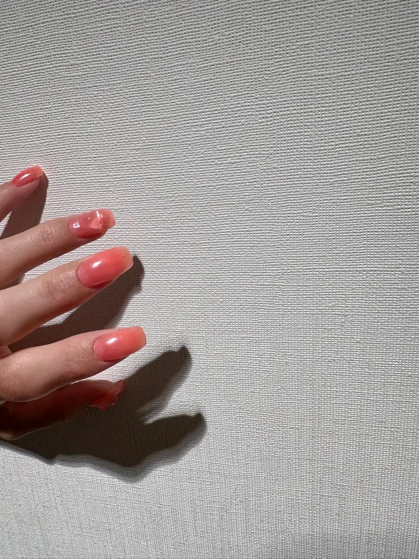 ネイル ブルー フットネイル マグネットネイル ミラーネイル ニュアンスネイル nailsalon Daphneのネイルデザイン