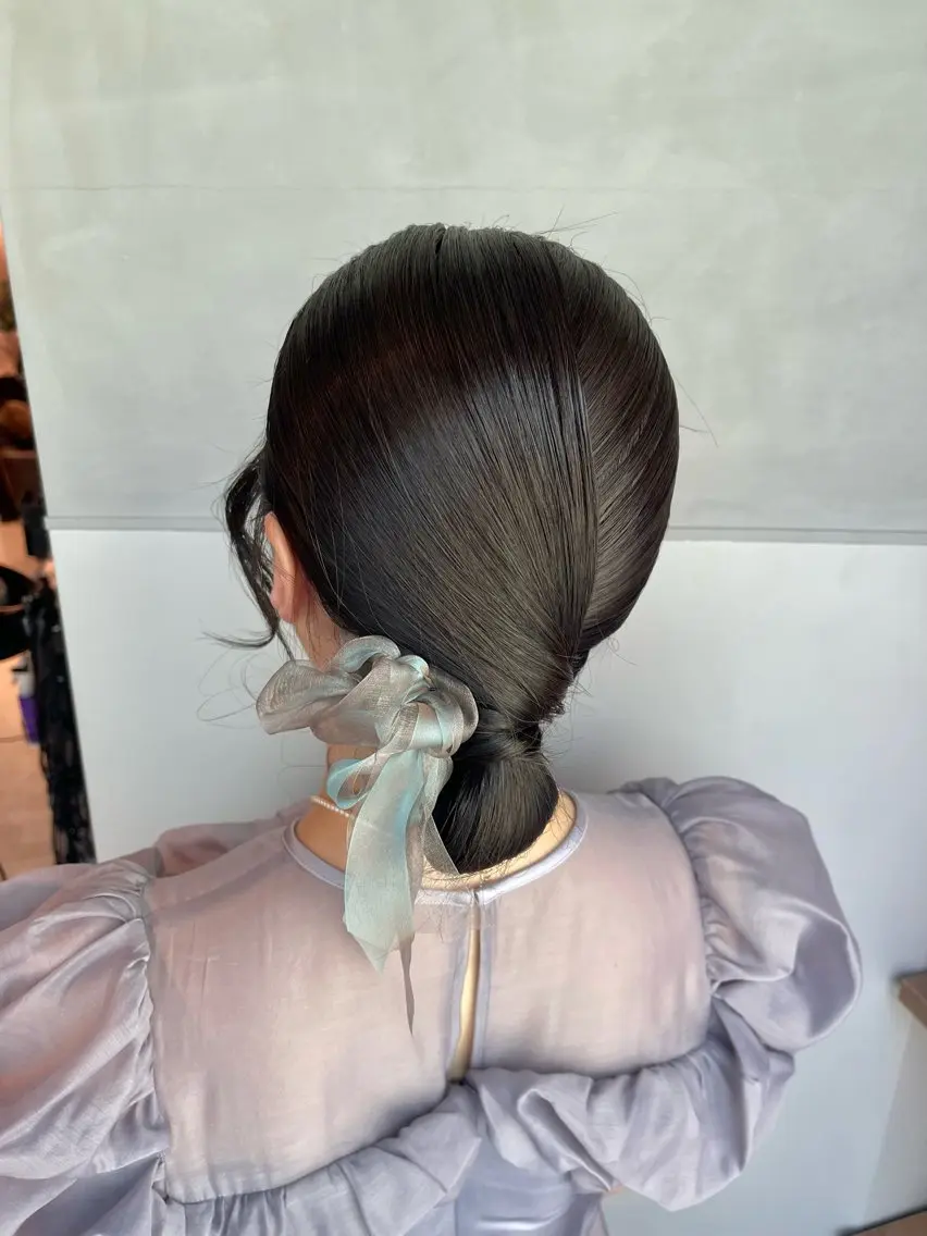 ヘアアレンジ 結婚式・ブライダル 卒業式のヘアスタイル charm《銀座》 ヘアセット/縮毛矯正のヘアスタイル