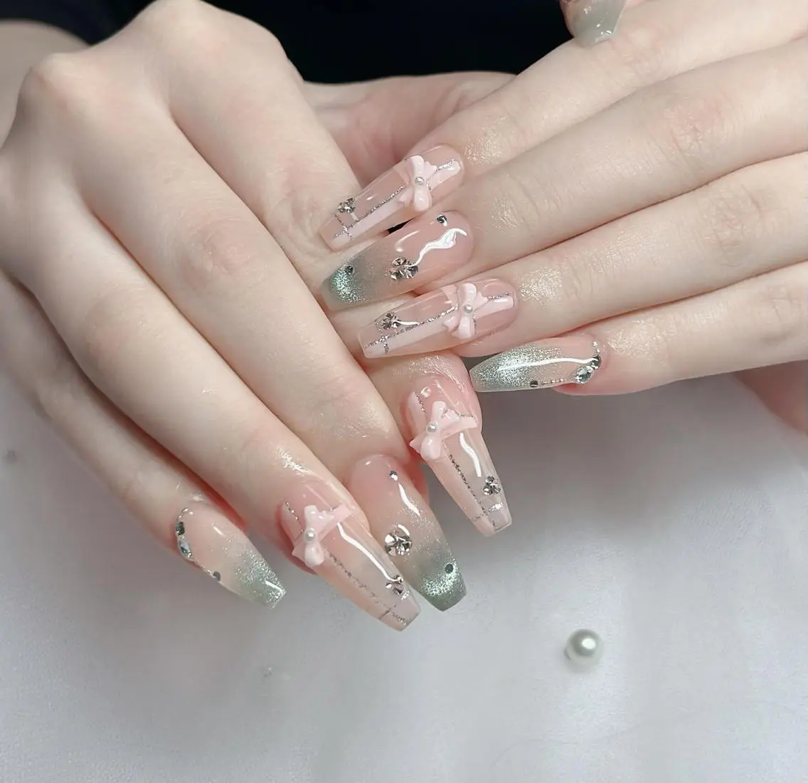ネイル フレンチネイル ジェルネイル ハロウィン 韓国ネイル マグネットネイル ハンドネイル H.baby Nail Salonのネイルデザイン