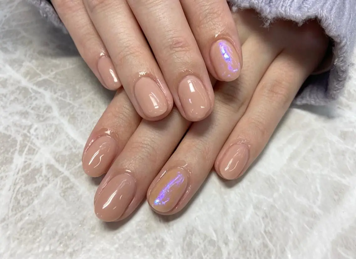 ネイル アートネイル ブルー 氷ネイル・うるうるネイル ミラーネイル 🧸熊谷 かほ🧸のネイルデザイン