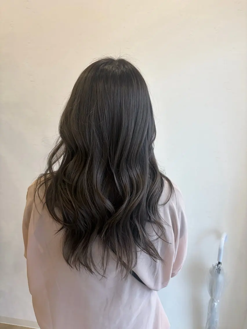 セミロング 中田 百笑のヘアスタイル