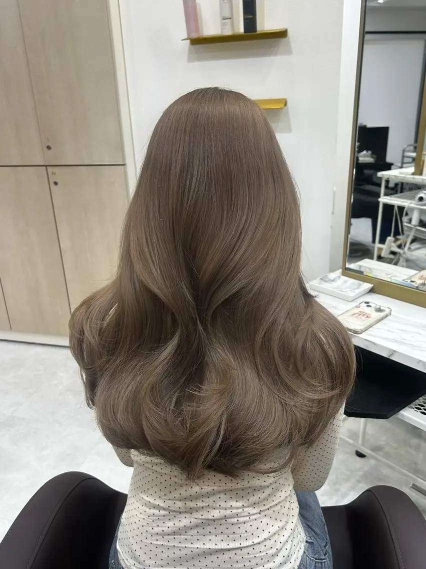ロング カラー ヘアアレンジ ブリーチ ヘアカラー トリートメント ヘアセット ブリーチなしカラー/ ブラウン/レイヤーのヘアスタイル