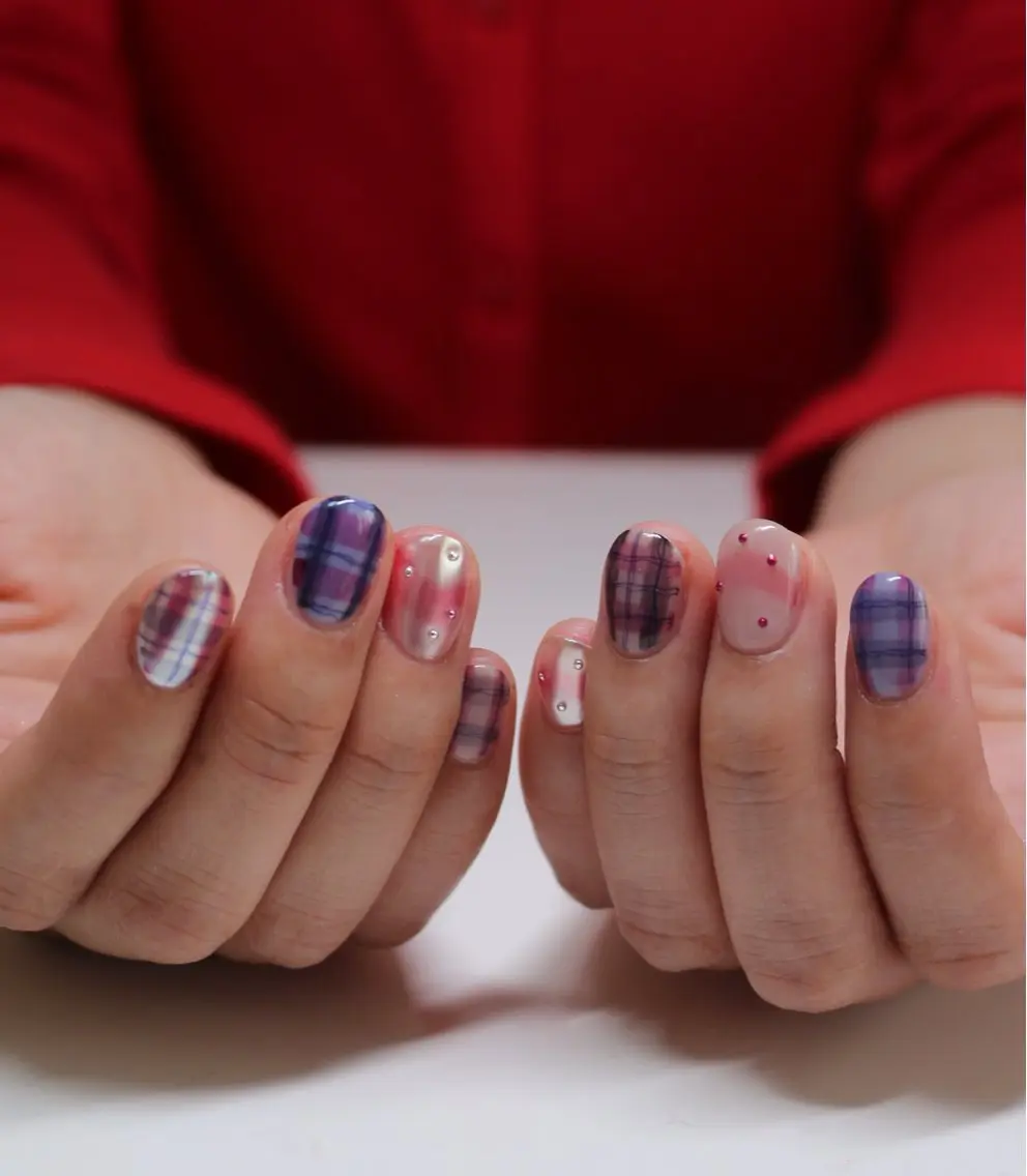 ネイル ミラーネイル ニュアンスネイル ピンク ハンドネイル Baku Nailsのネイルデザイン