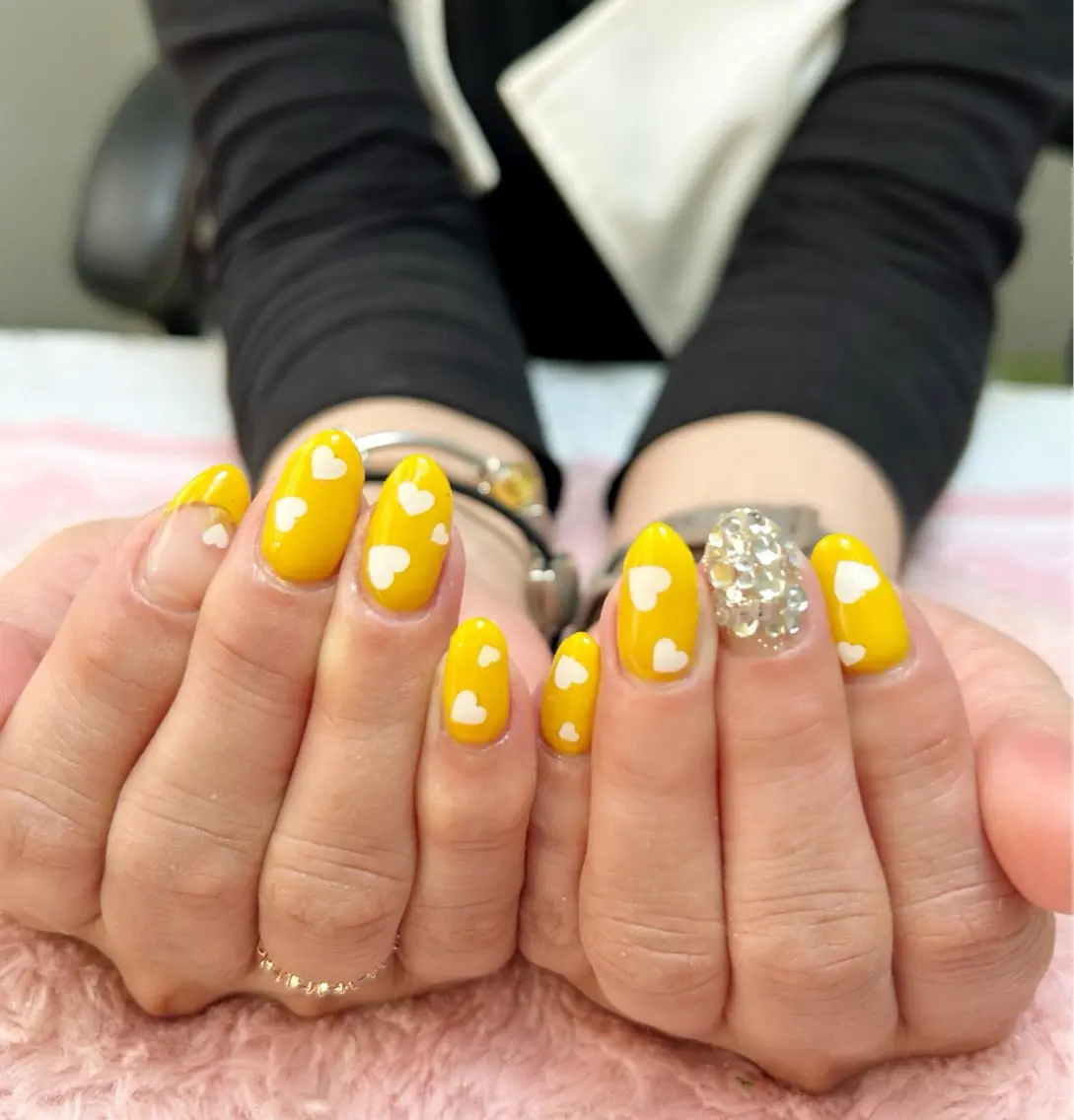 ネイル ＧＬAD グラットのネイルデザイン
