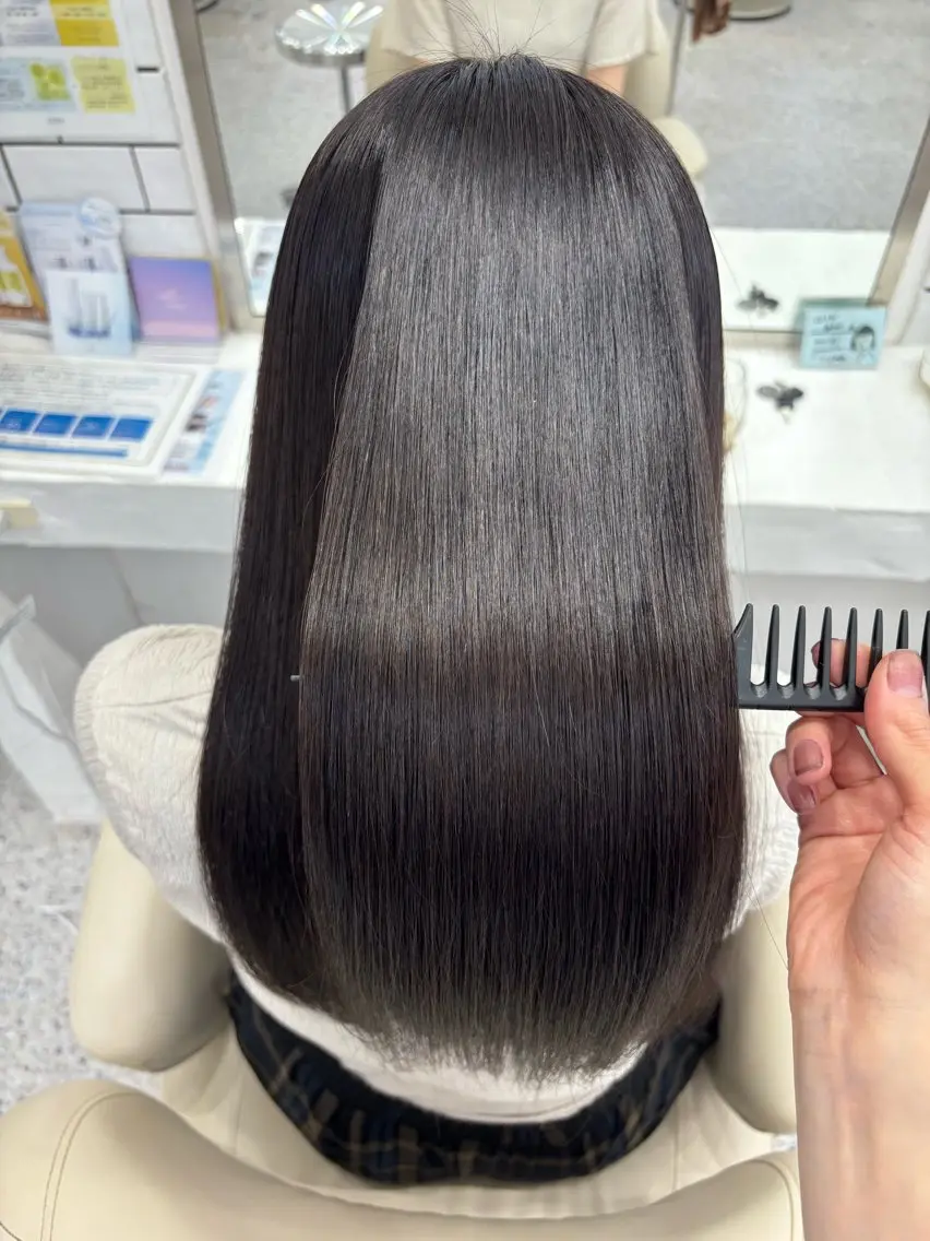 cut＋髪質改善straight(縮毛矯正)の写真