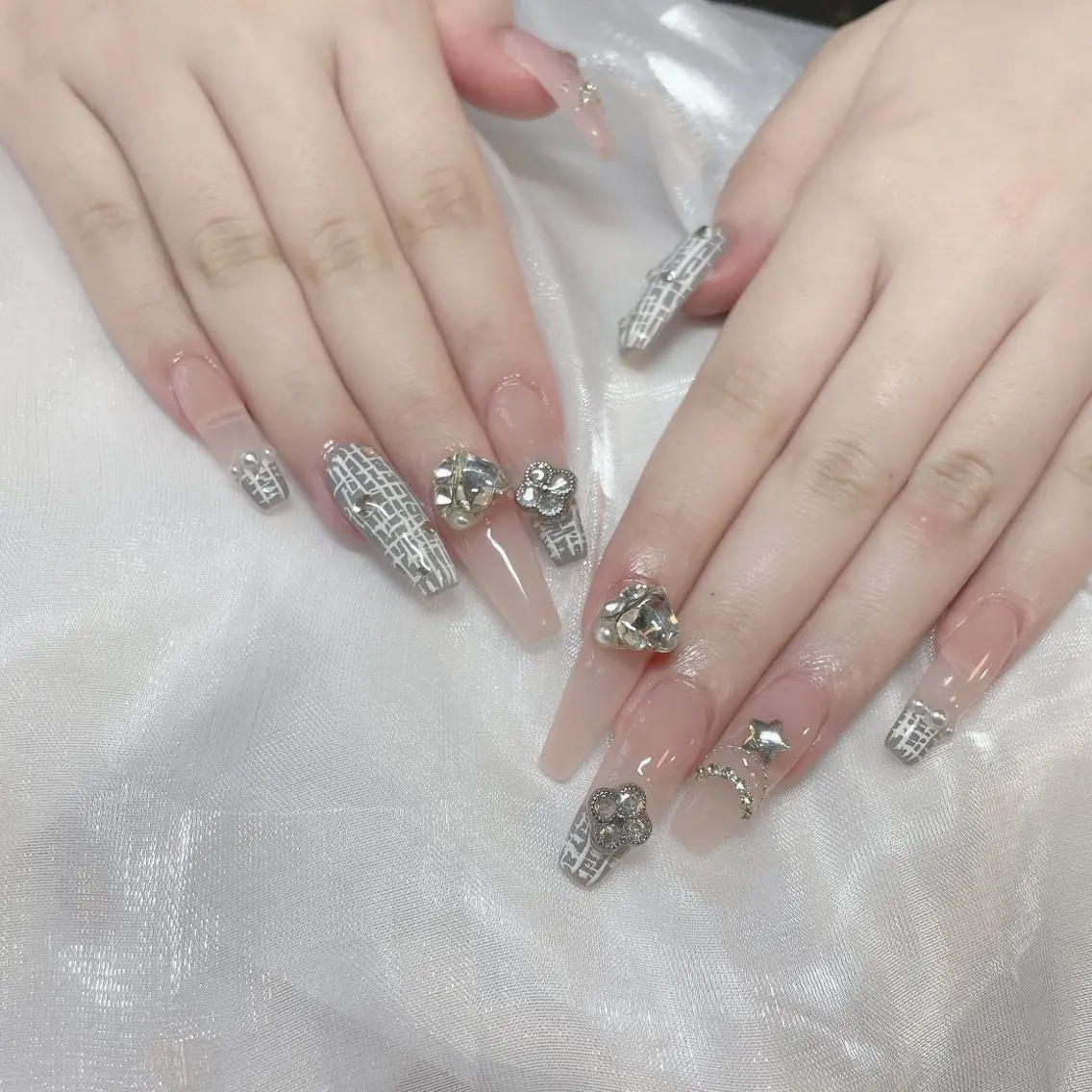 ネイル ハンドネイル D-BEAUTY Nailsalonのネイルデザイン
