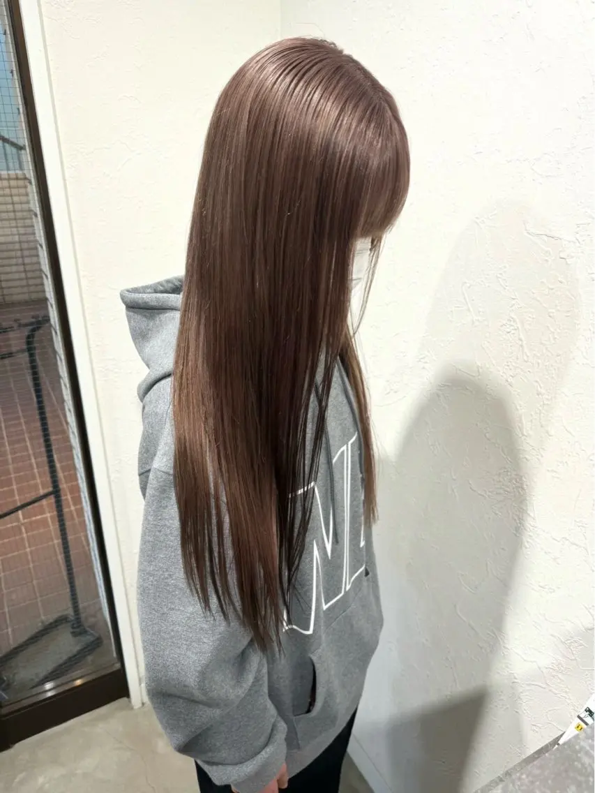 カット＋髪質改善ストレートの写真