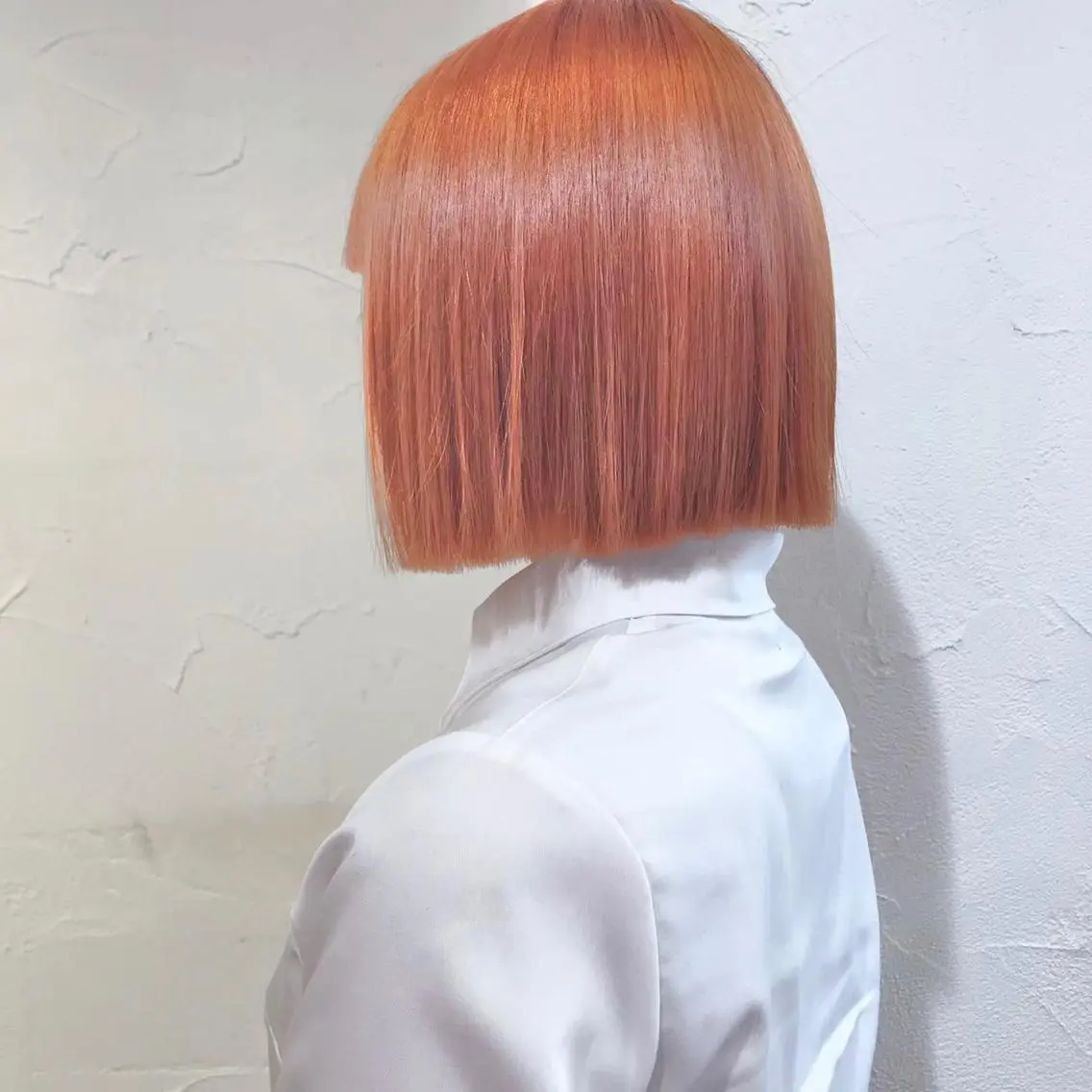 ショート カラー ブラウンカラー オレンジ オレンジブラウン 藤井 貴美子のヘアスタイル