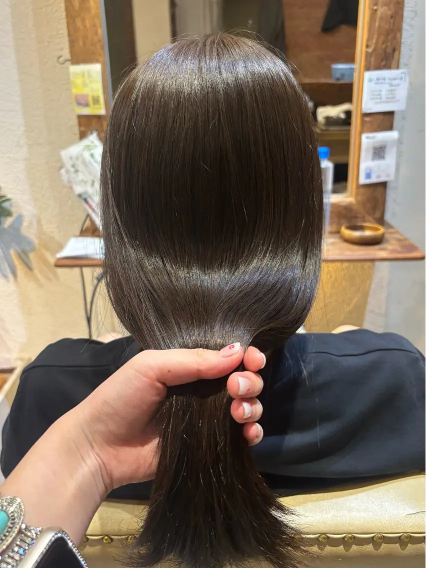 ミディアム カラー ヘアカラー 道添 怜奈のヘアスタイル