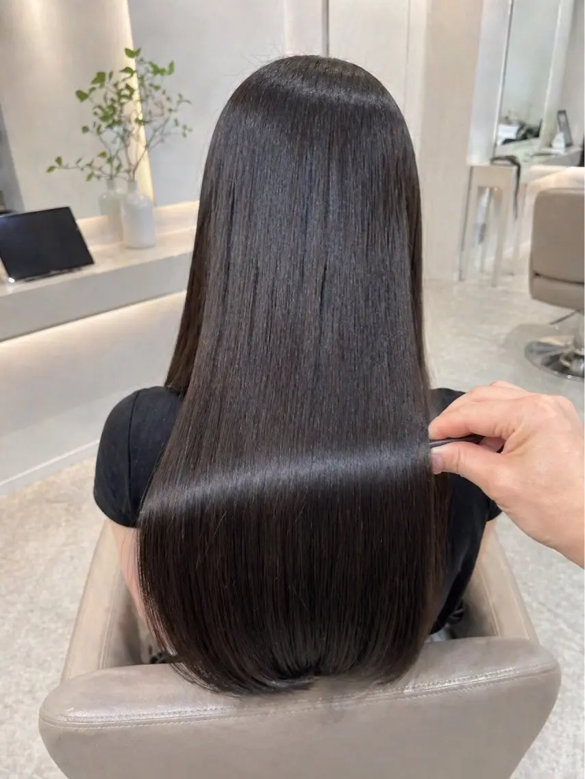 ロング パーマ カット 縮毛矯正 宇梶 千愛のヘアスタイル