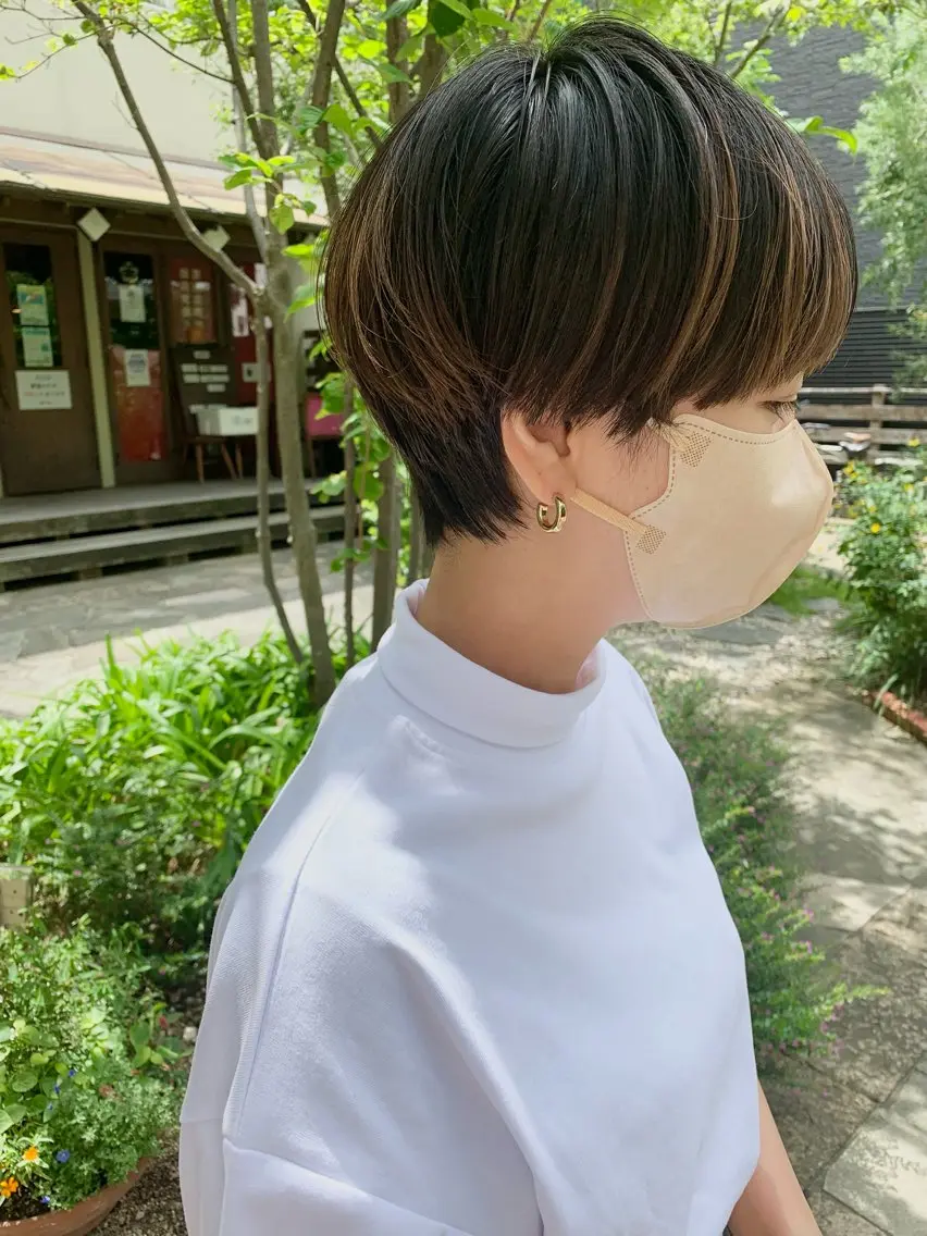 ショート カラー Spiel KOMOのヘアスタイル