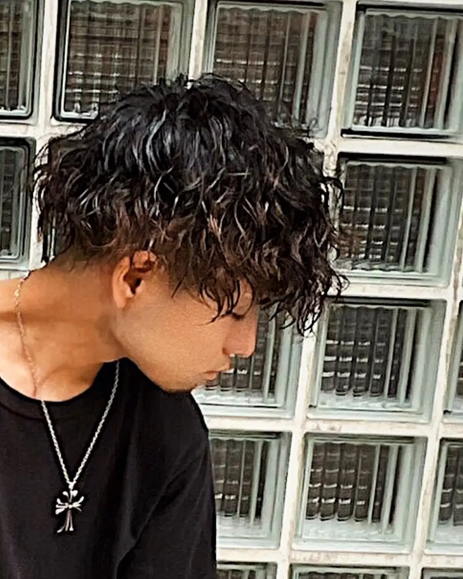 ミディアム パーマ ミディアムパーマ YUUTO 【メンズ限定】のヘアスタイル