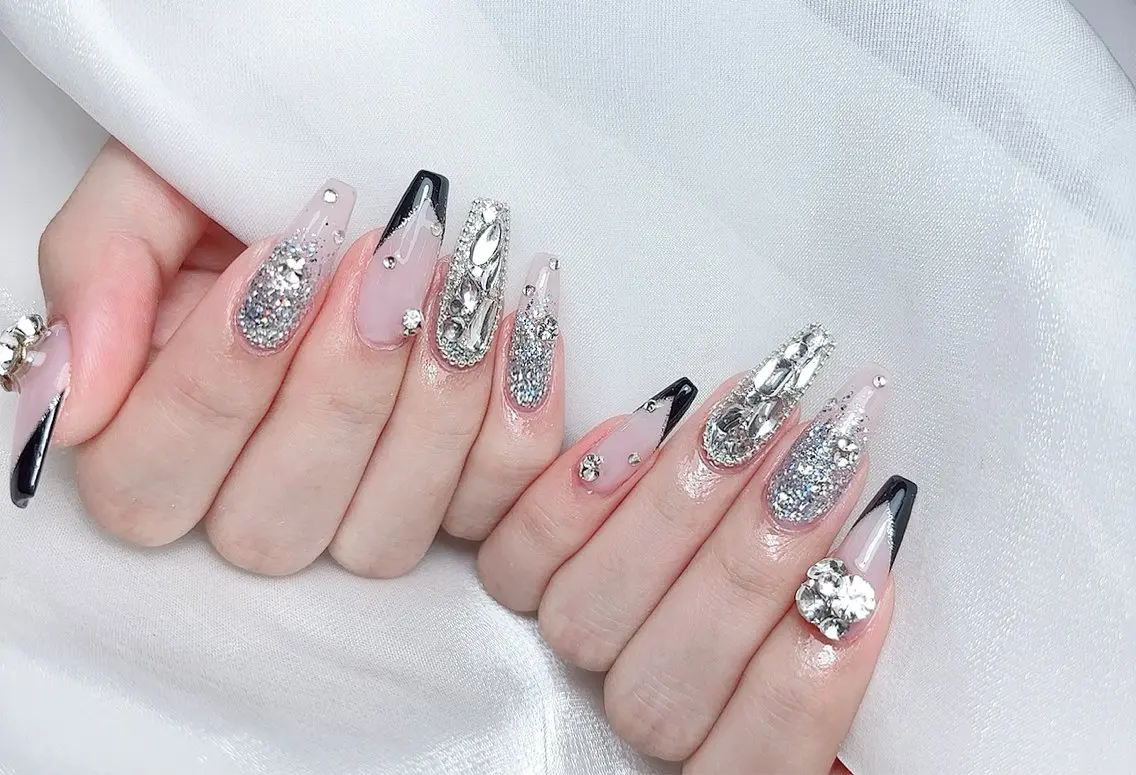 ネイル ハンドネイル 🎀M nails✨ ビューティーのネイルデザイン