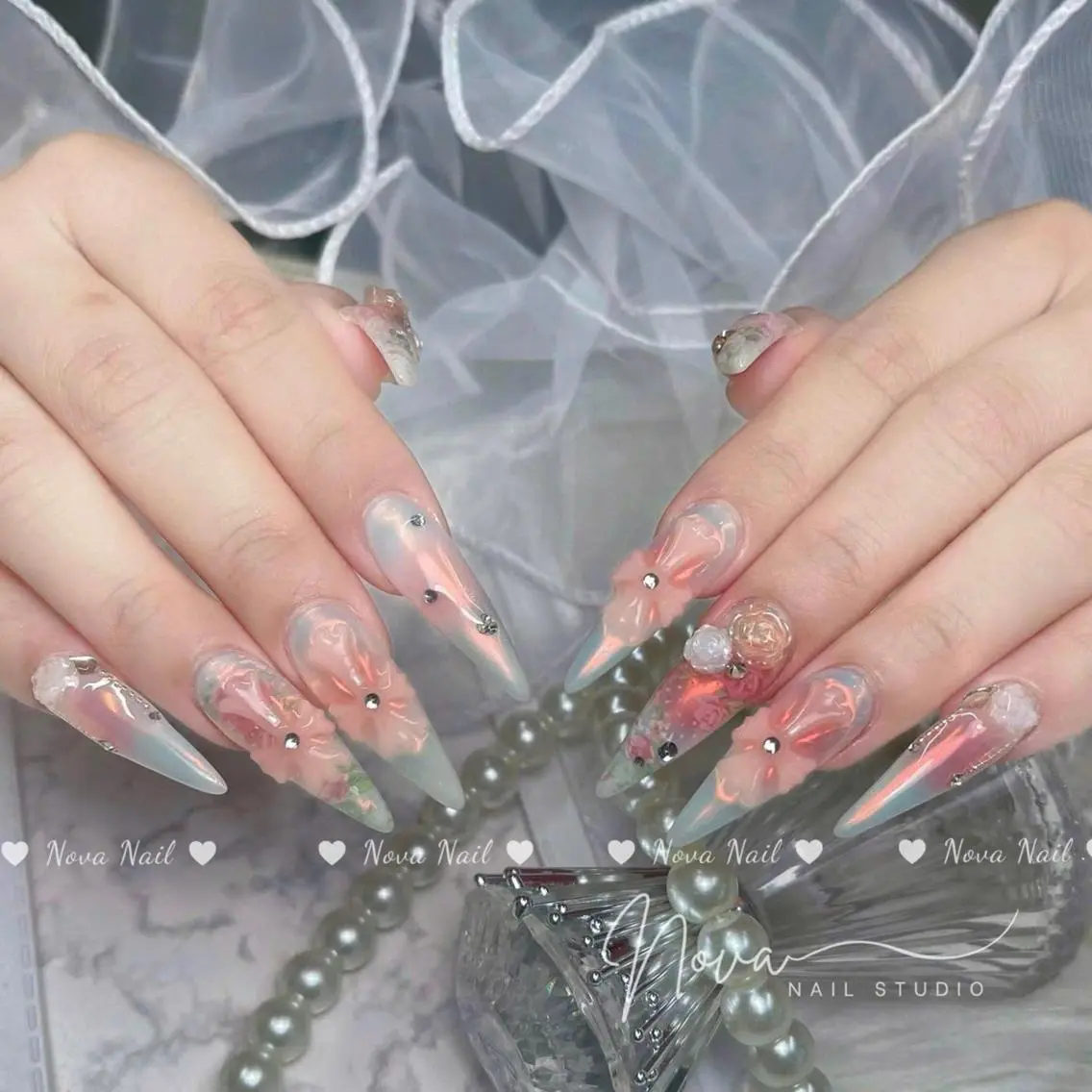 ネイル RIAN.NOVA OSAKAのネイルデザイン