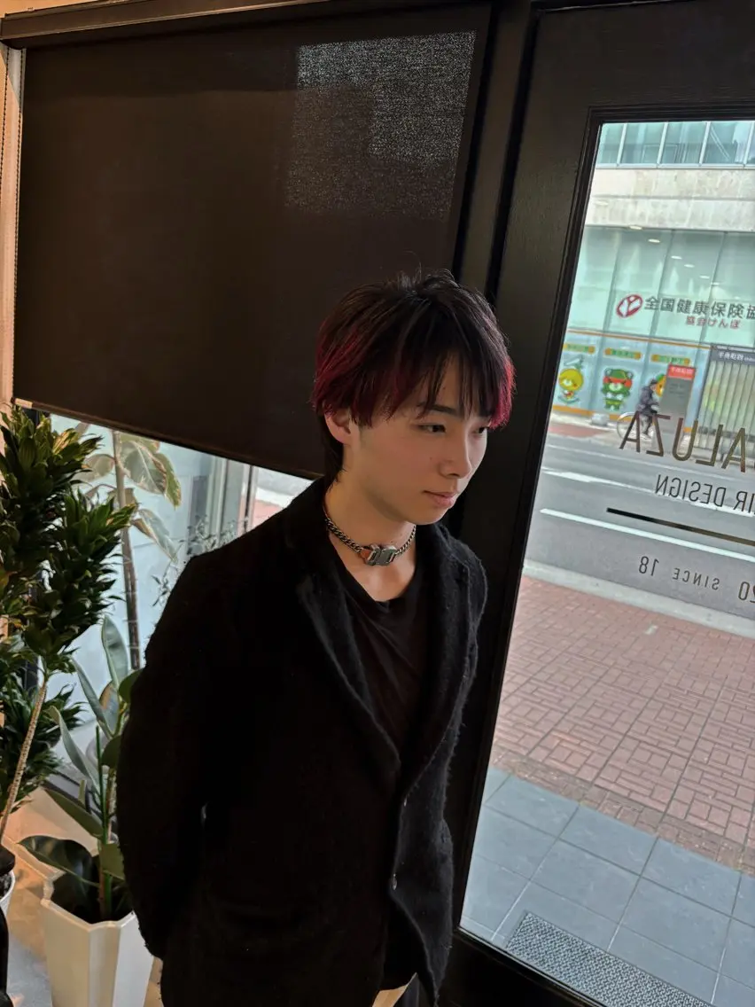 cut + design color ( インナーカラー/グラデーション/ハイライト)の写真