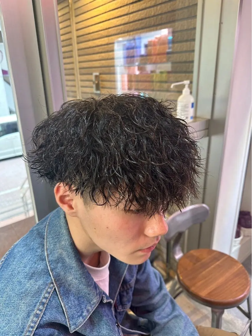 パーマ メンズ カット パーマ メンズ特化✨️ 韓国風パーマ🔥一八のヘアスタイル