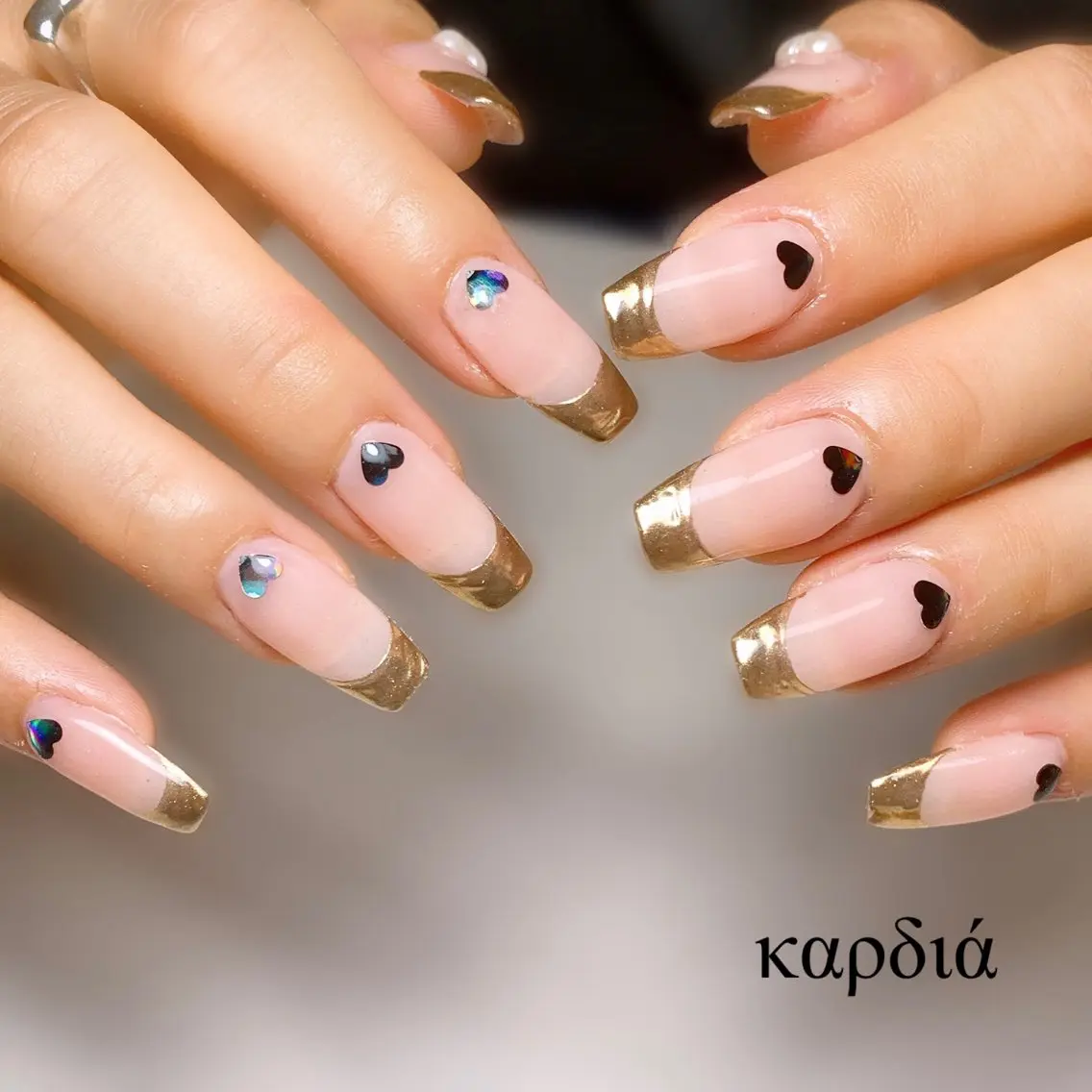 ネイル ミラーネイル καρδιά -ｶﾙﾃﾞｨｱ-のネイルデザイン